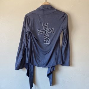Ranch royalty gray cardigan with cross size woman’s large